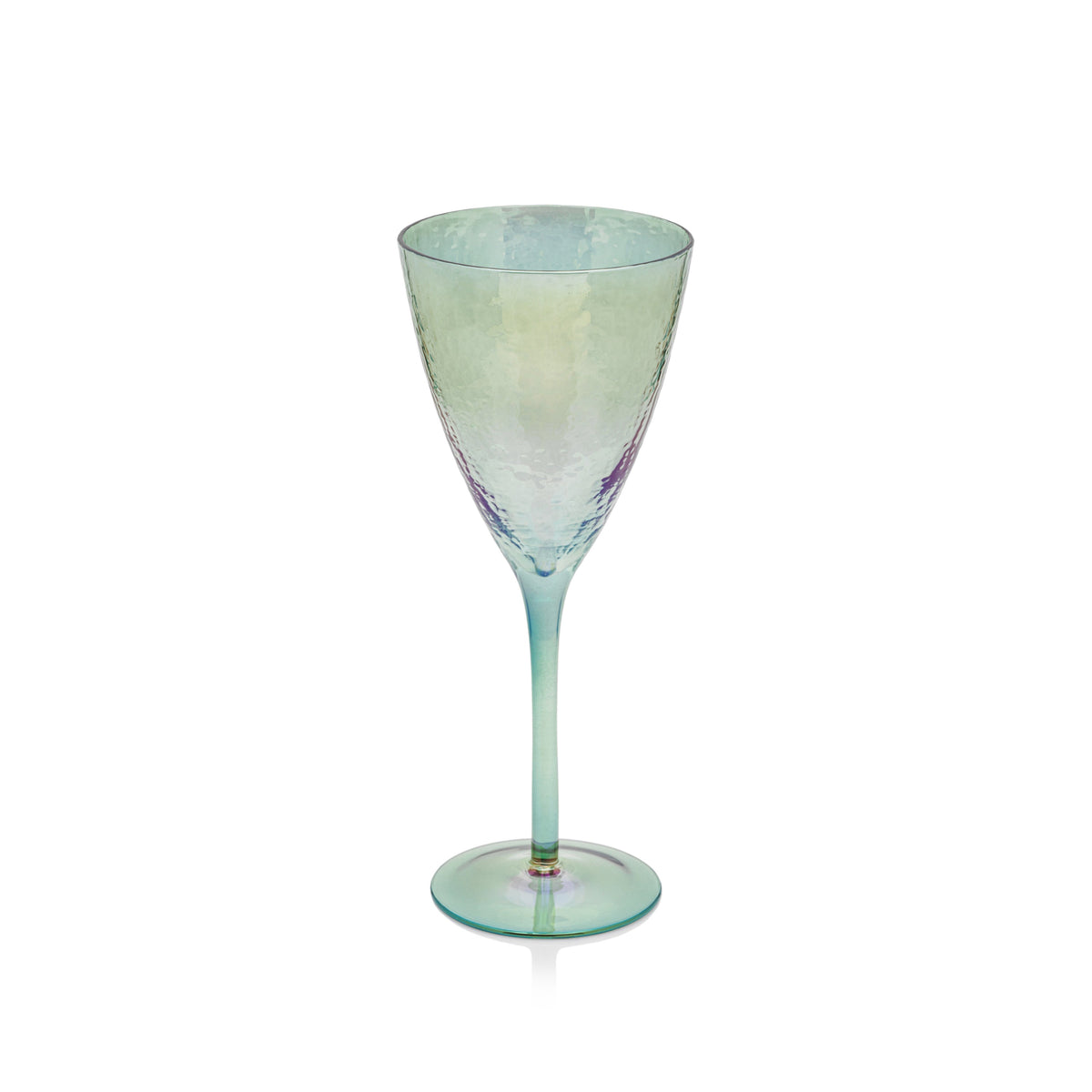 Red wine glass with hammered texture finish