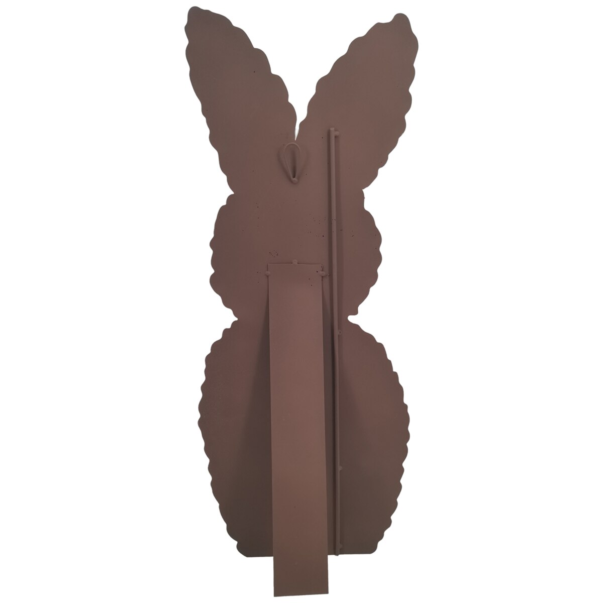 Boxwood bunny easel made from green boxwood branches with a natural silhouette.