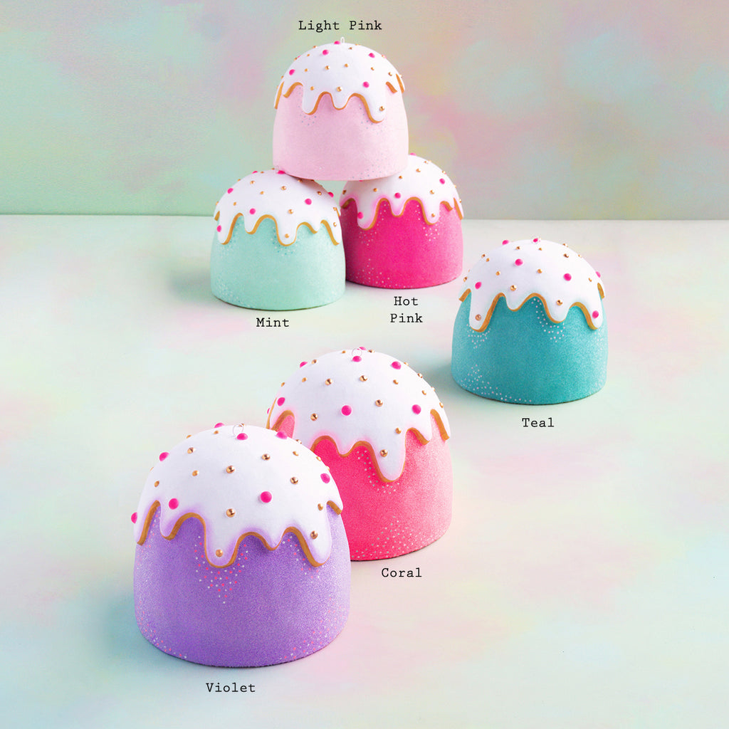 Fiberglass Gumdrop Display stand with a rounded dome shape.