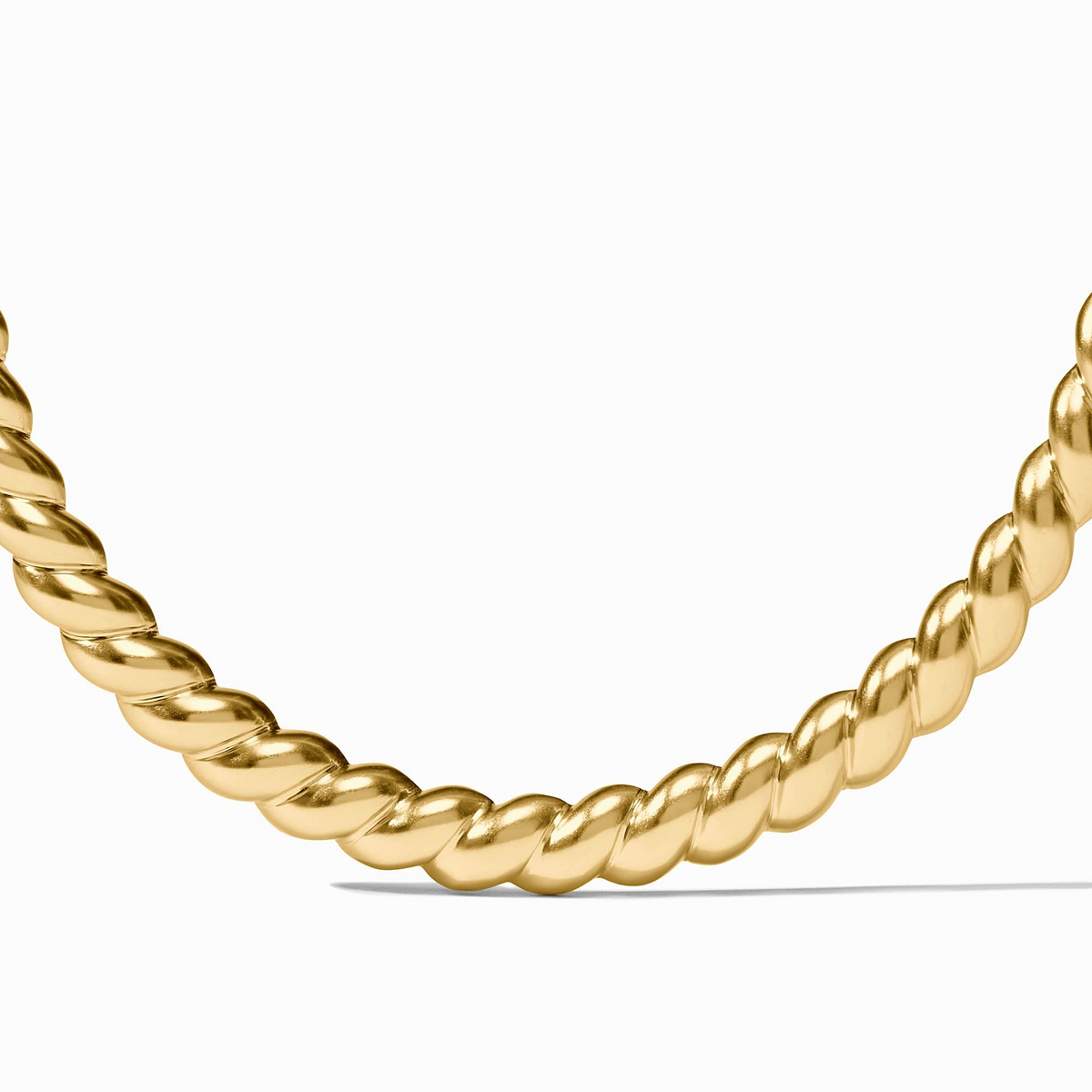 Close-up of a Ravello Collar Necklace featuring a thick, twisted 24K gold-plated rope design.