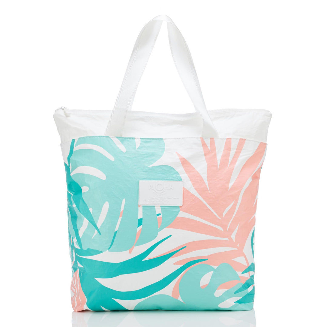 Tropics Day Tripper