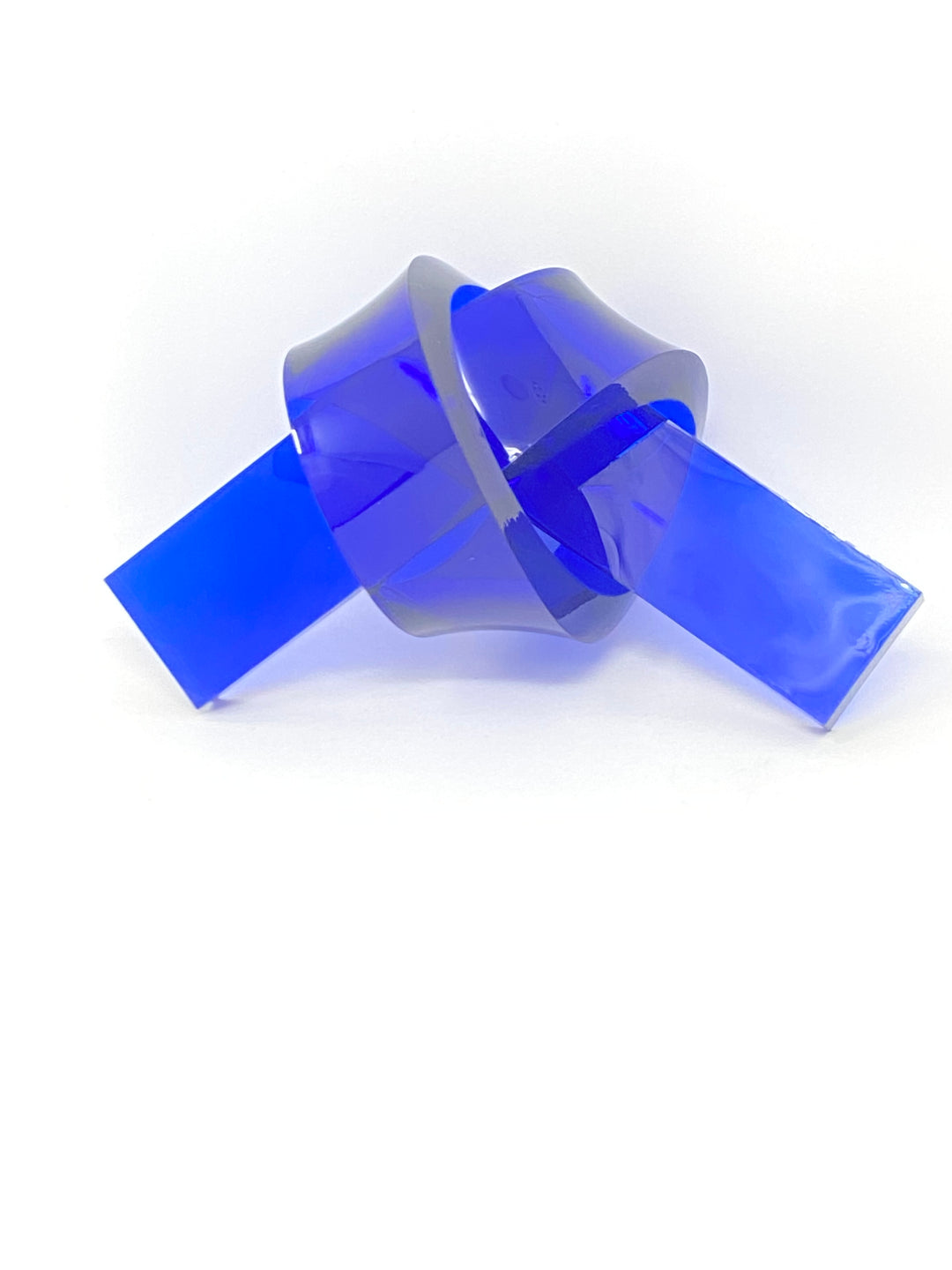 Acrylic Knot