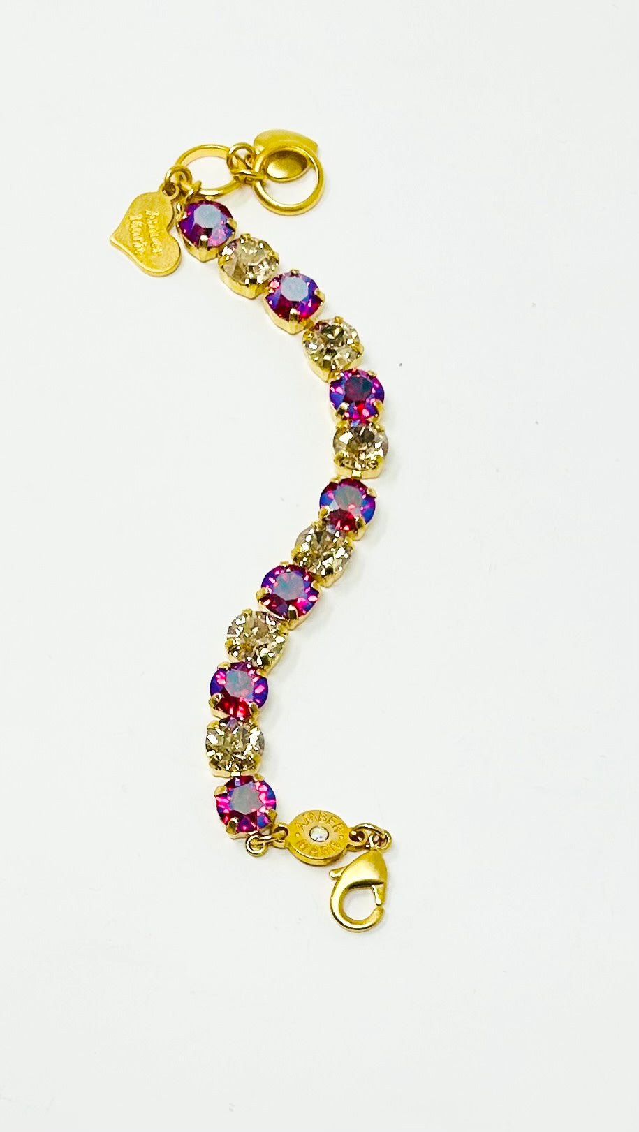 Gold classic bracelet featuring a Tampa-inspired link chain with polished finish.