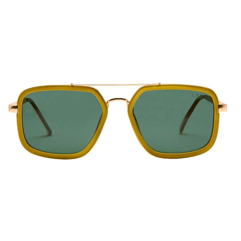 Cruz sunglasses with polarized lenses in a sleek sporty black frame