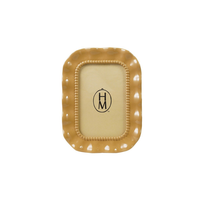 Golden resin photo frame with wavy edges and bead detailing, 4x6 inches.