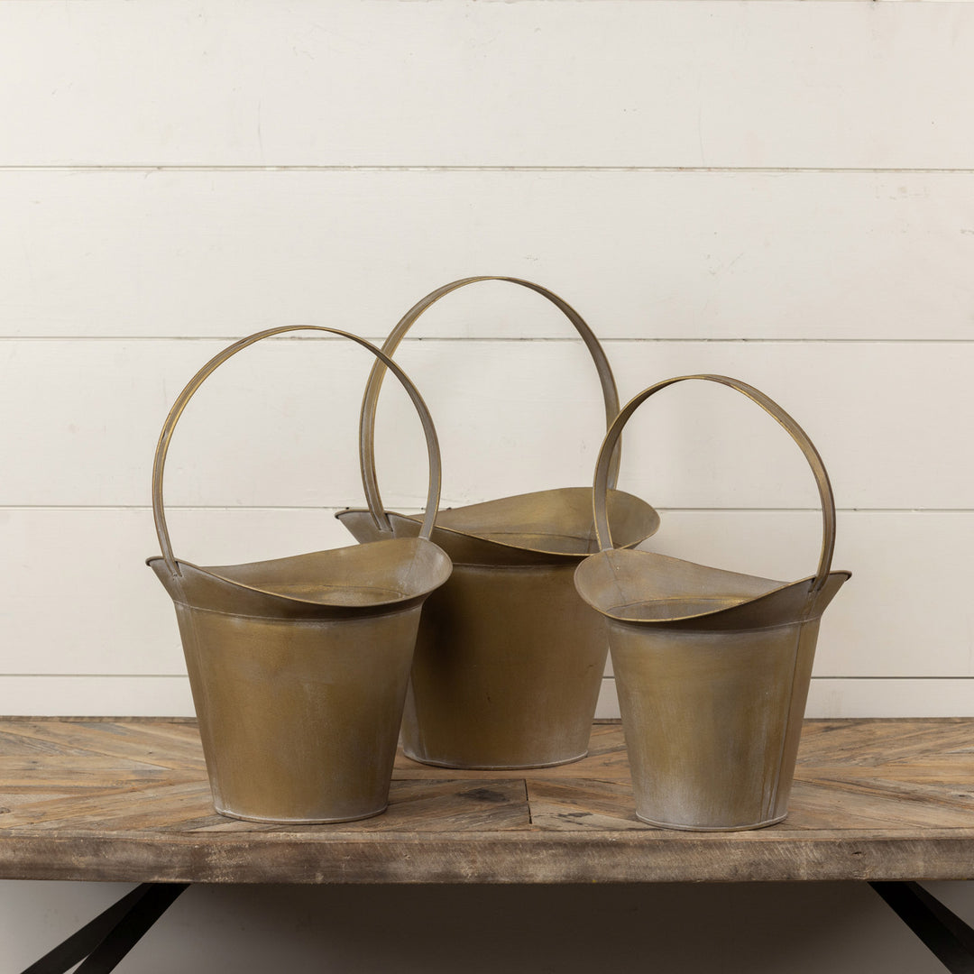 Gold Slope Bucket