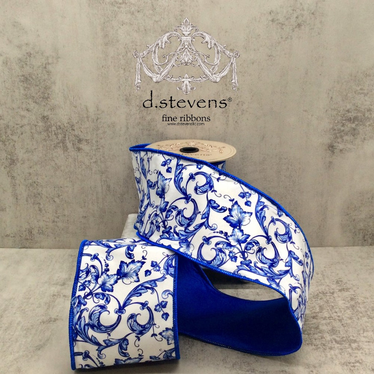 Taffeta ribbon with Acanthus Scroll Chinoiserie pattern in a neutral tone