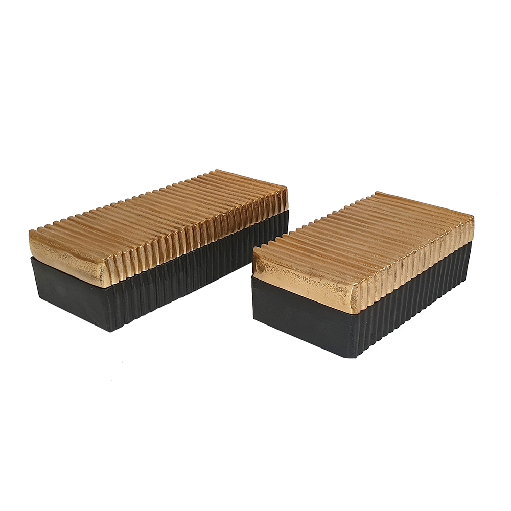 Rectangle aluminium box with a sleek metallic finish.