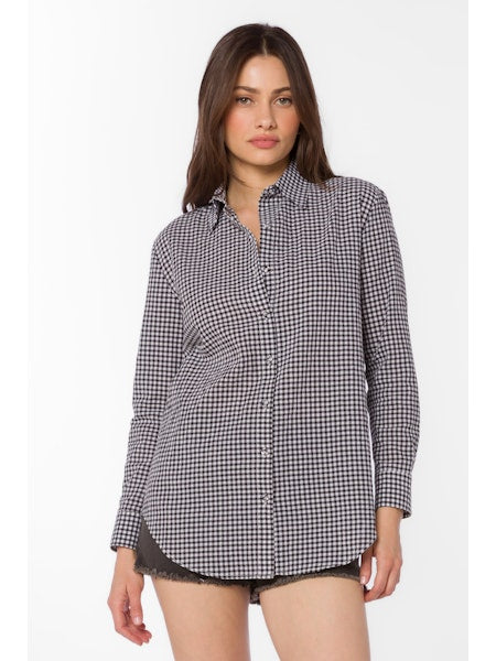 Oversized long-sleeve gingham print cotton shirt with button front closure