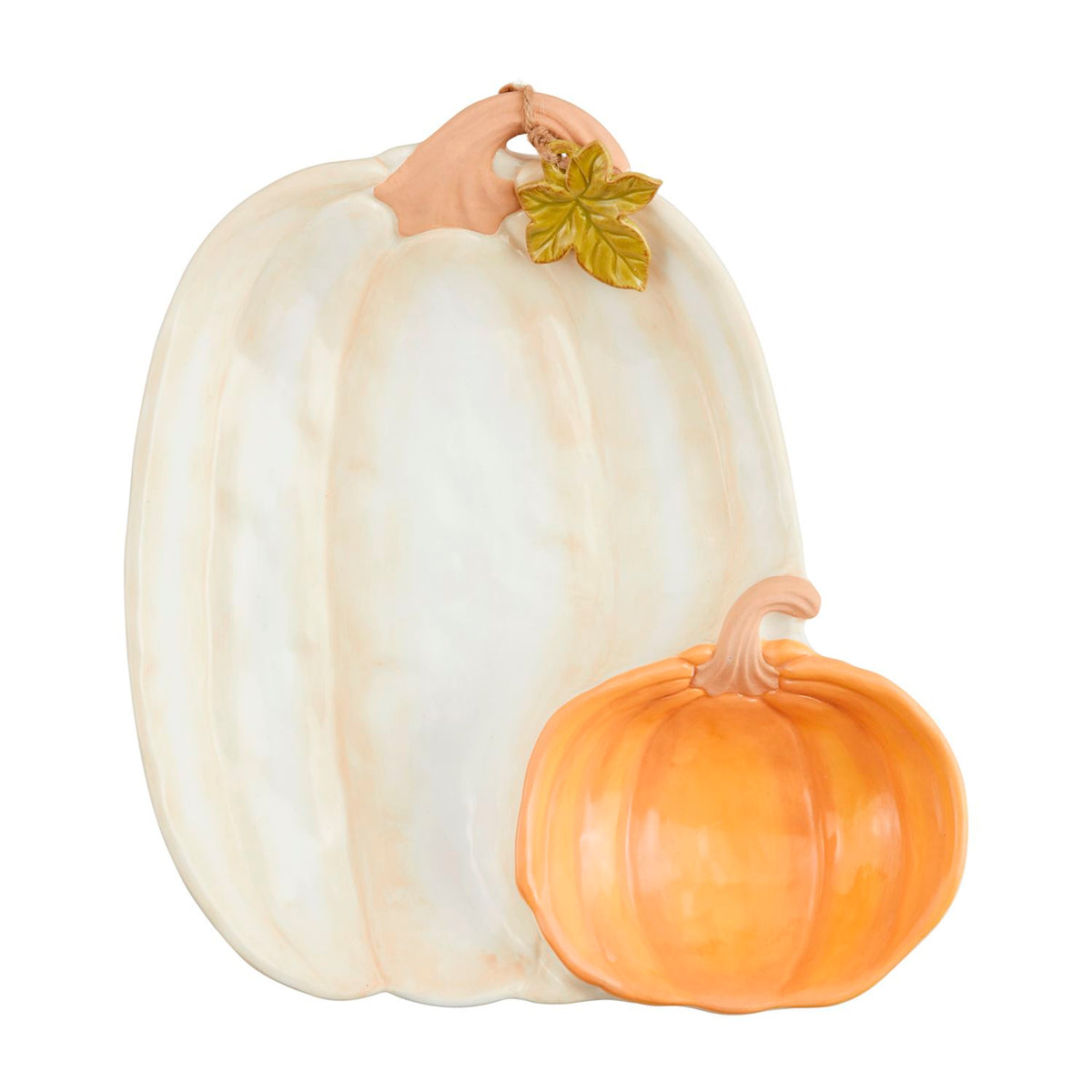 Stoneware pumpkin chip dip server with a handle