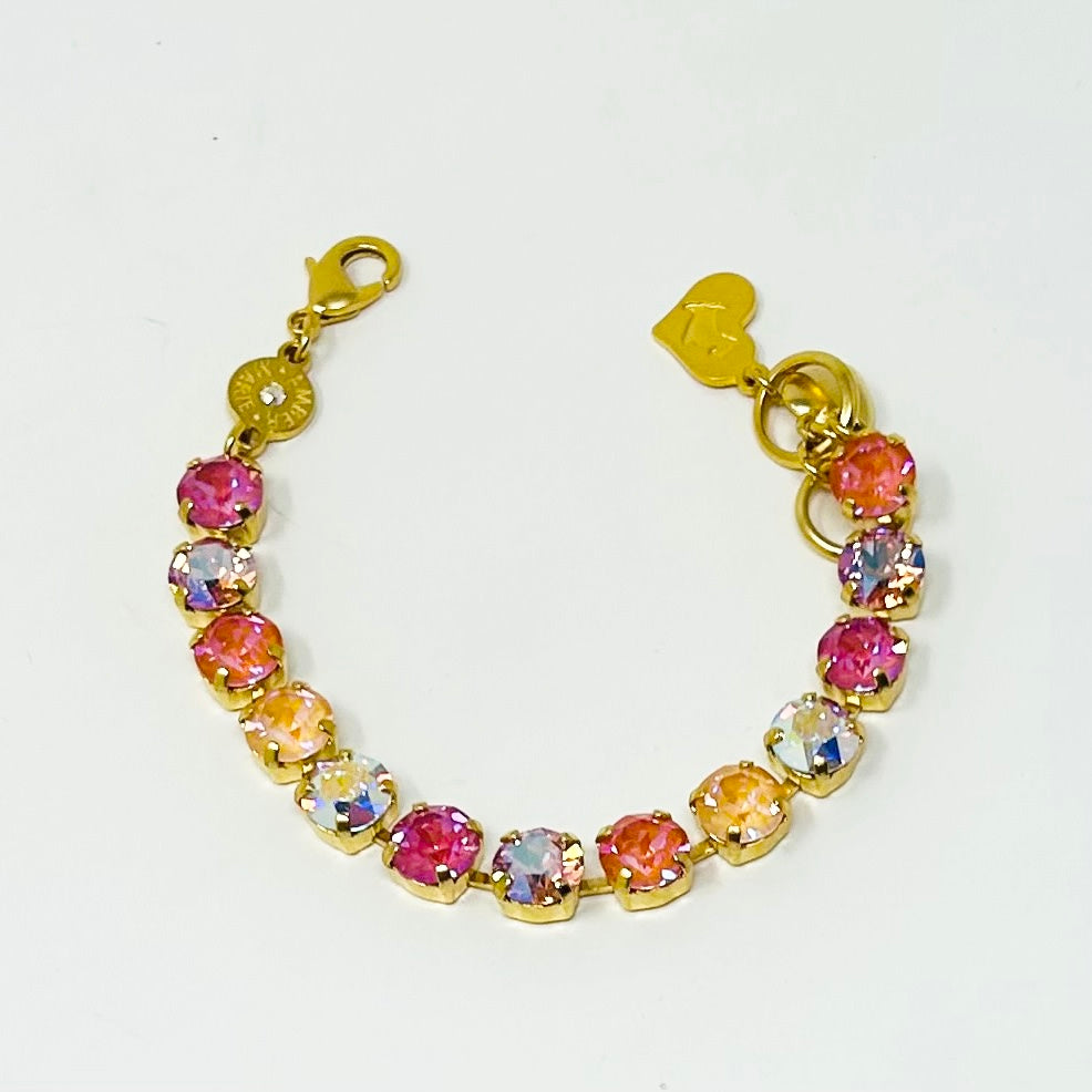 Gold classic bracelet featuring a Tampa-style chain link with polished finish